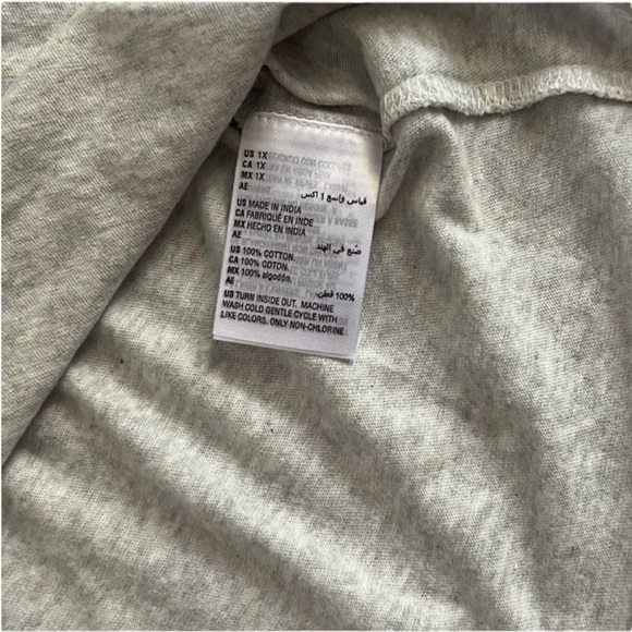 NWT Style & Co Women’s Division Champions Gray T-Shirt - Size 1X - Picture 3 of 10